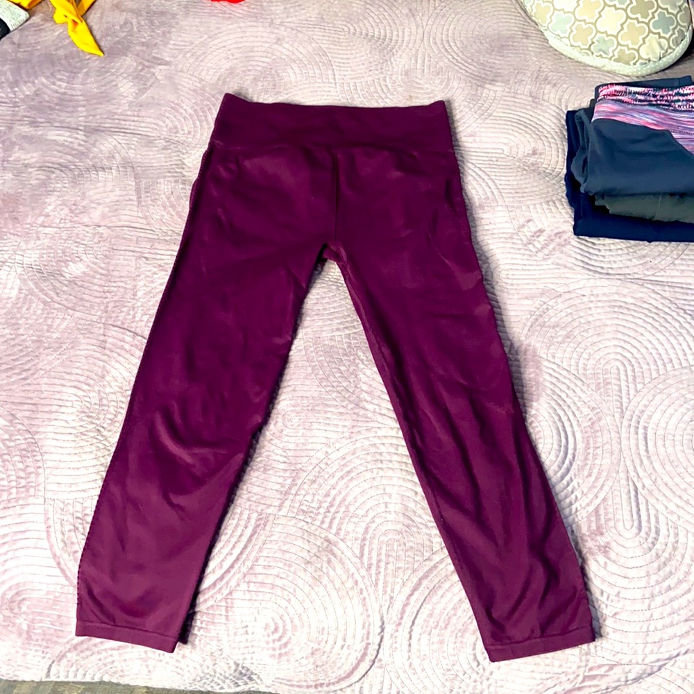 Fabletics Maroon Spandex Yoga Leggings high waist